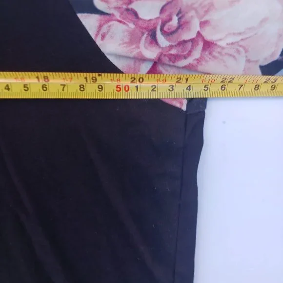 Shein Men's Size M Black Rose Short Sleeve Polo Shirt - Picture 5 of 8